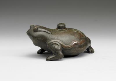图片[2]-Bronze toad-shaped water dropper, Song to Ming dynasty (960-1644)-China Archive